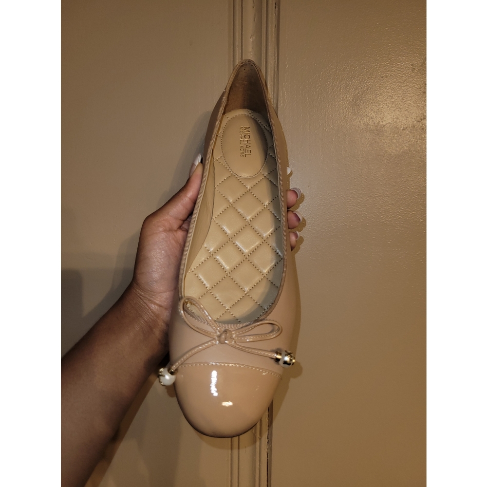 Michael Kors Gia Flex Mid Pump